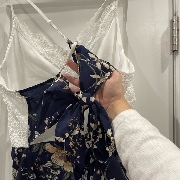 SHEIN Curve Lace & Floral Tie-Back Romper | 2XL - Picture 7 of 9